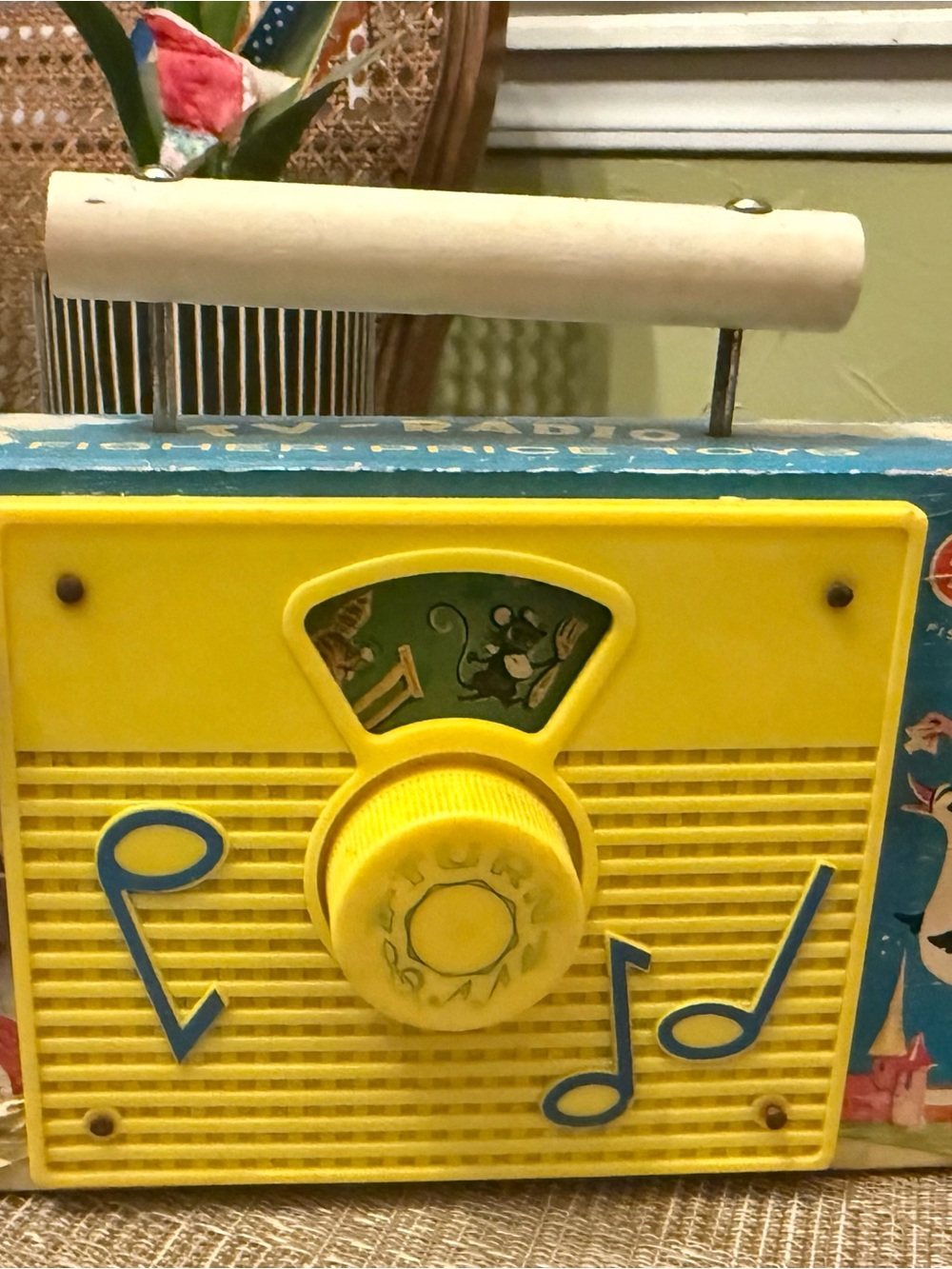 Vintage Fisher Price children’s radio
